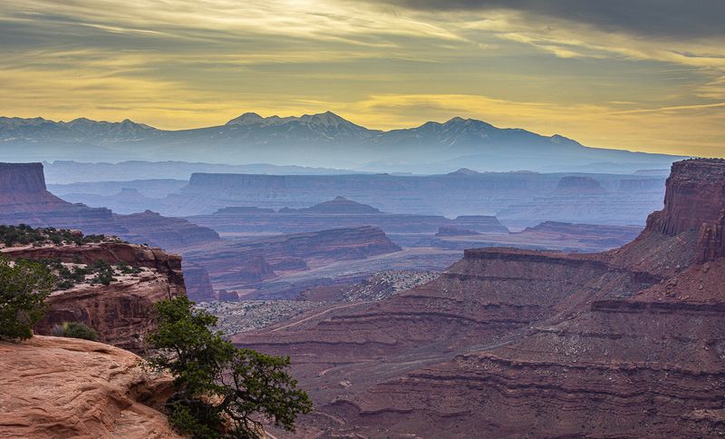 Landscape\n\nThe Overlook\nCanyonlands NP