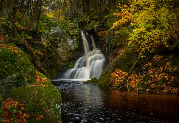 Landscape\n\nUnnamed 30-foot waterfall on Enders Brook in Enders State Forest, CT\n\nEnders State Forest