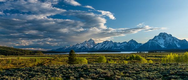 Landscape\n\nTeton Sunset\n\nGrand Teton NP