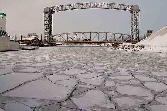 &copy;Martin Trimmer