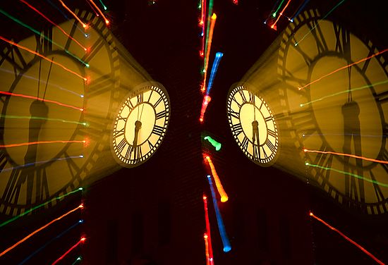 Hudson Christmas lights photo walk