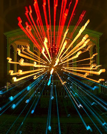 Hudson Christmas lights photo walk